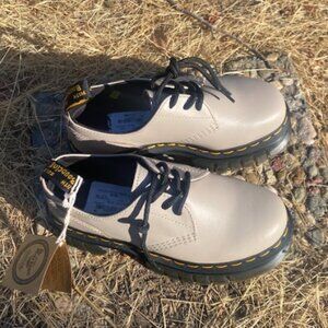 BRAND NEW DR MARTEN SHOES WITH TAGS